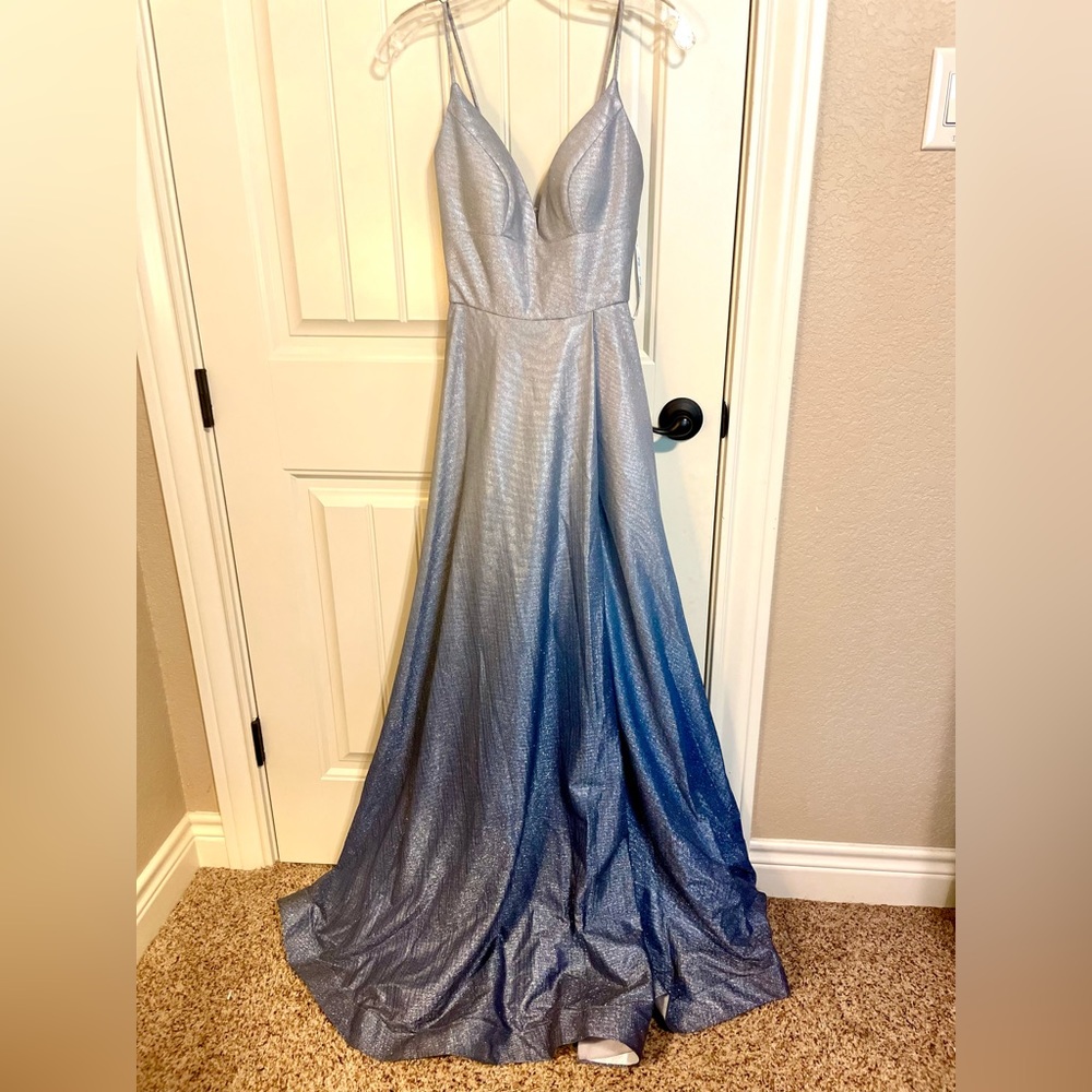 Camille La Vie event dress size 0